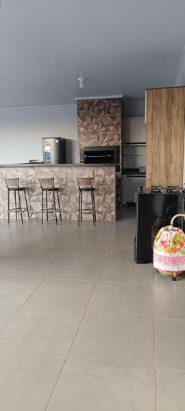 Casa e edícula para seu lazer em família e amigos